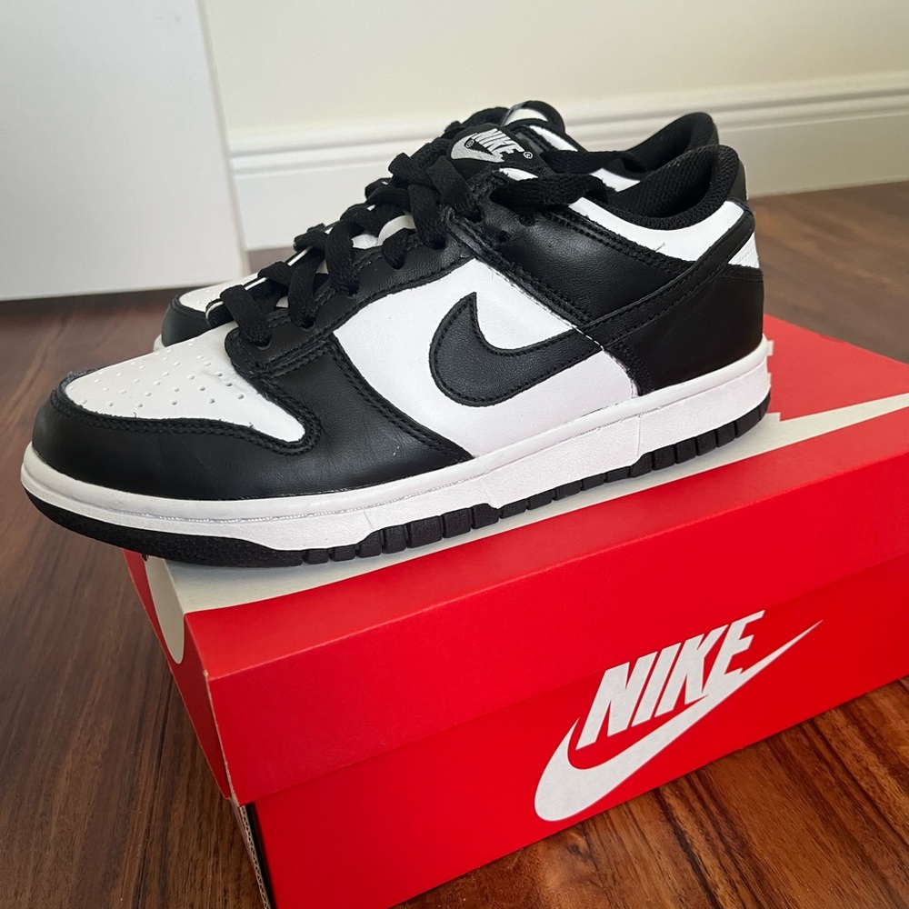 Nike Panda Dunks (GS)